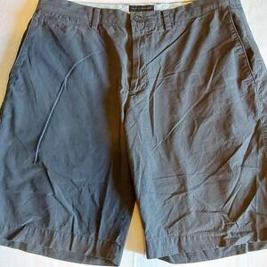 Banana Republic‎ Shorts Mens Size 34 10"Gray Cotton Flat Front Houndstooth Print